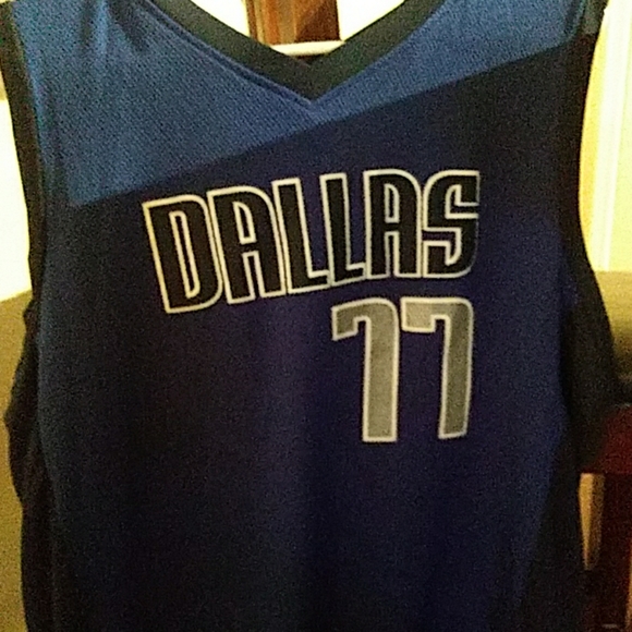 Fanatics LUKA DONCIC Jersey - Picture 1 of 1